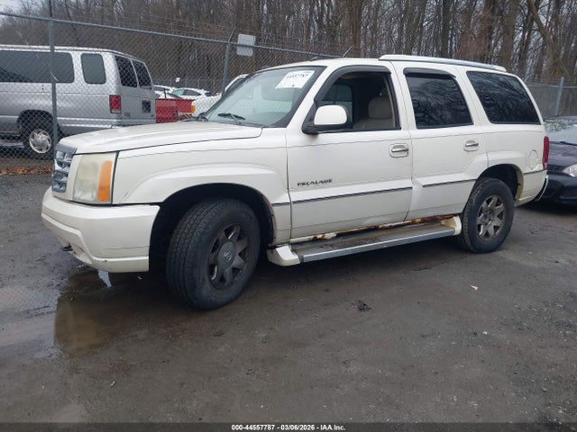 44557787 :رقم المزاد ، 1GYEK63N65R107805 vin ، 2005 Cadillac Escalade Standard مزاد بيع