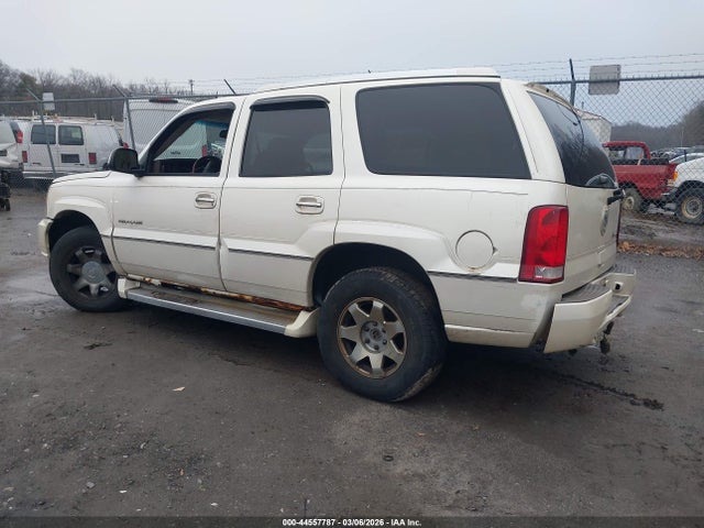 44557787 :رقم المزاد ، 1GYEK63N65R107805 vin ، 2005 Cadillac Escalade Standard مزاد بيع