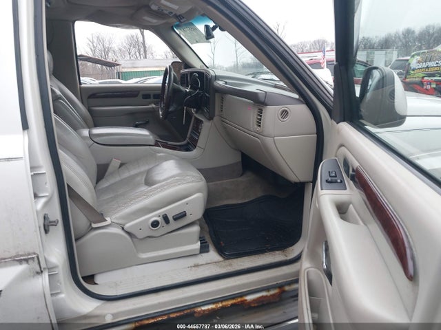 44557787 :رقم المزاد ، 1GYEK63N65R107805 vin ، 2005 Cadillac Escalade Standard مزاد بيع
