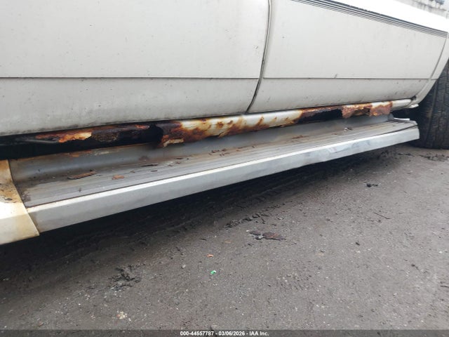 44557787 :رقم المزاد ، 1GYEK63N65R107805 vin ، 2005 Cadillac Escalade Standard مزاد بيع