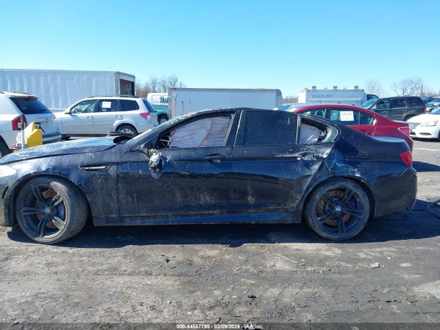 44557795 :رقم المزاد ، WBSFV9C5XDC772509 vin ، 2013 Bmw M5 مزاد بيع