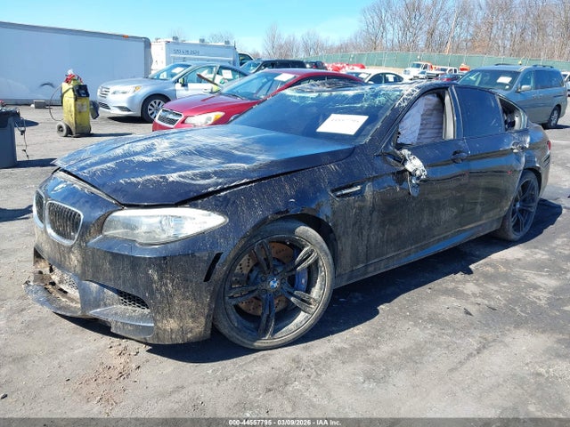 44557795 :رقم المزاد ، WBSFV9C5XDC772509 vin ، 2013 Bmw M5 مزاد بيع