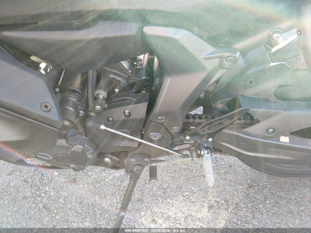 2024 YAMAHA YZFR7 JYARM38E5RA014203 Photo 8