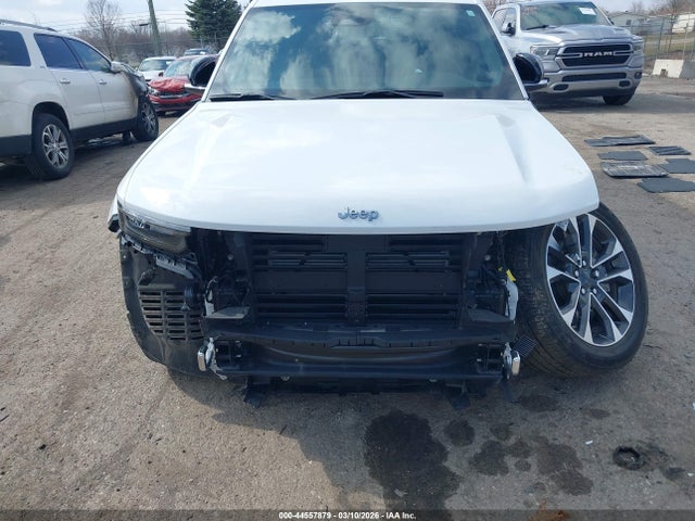 Продаж на аукціоні авто 2023 Jeep Grand Cherokee L Overland 4x4, vin: 1C4RJKDG4P8739455, номер лоту: 44557879