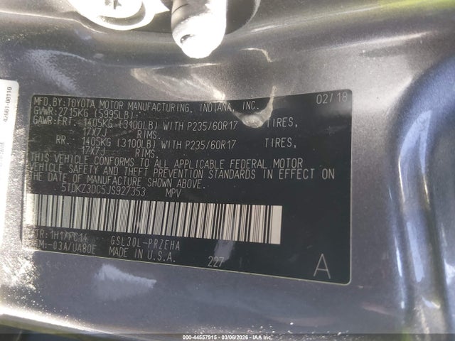 5TDKZ3DC5JS927353 Toyota Sienna Le 8 Passenger