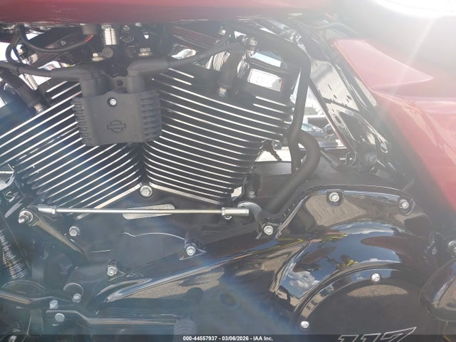 44557937 :رقم المزاد ، 1HD1KH711SB616114 vin ، 2025 Harley-davidson Fltrx مزاد بيع