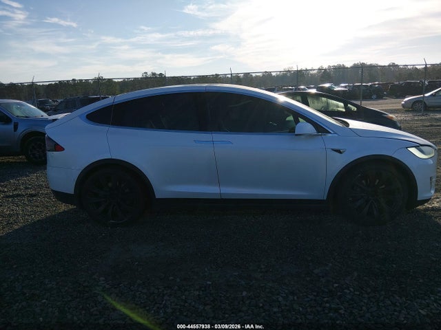 Aukcja sprzedaży 2018 Tesla Model X 100d/75d/p100d, vin: 5YJXCBE24JF140471, numer aukcji: 44557938