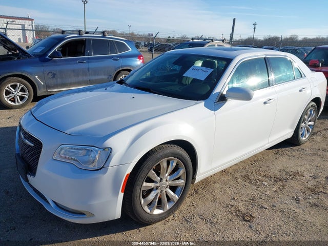 Продаж на аукціоні авто 2016 Chrysler 300 Touring, vin: 2C3CCARGXGH262712, номер лоту: 44557945