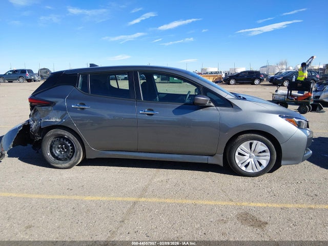 Nissan LEAF S 2025 1N4AZ1BV2SC559968 Image 13