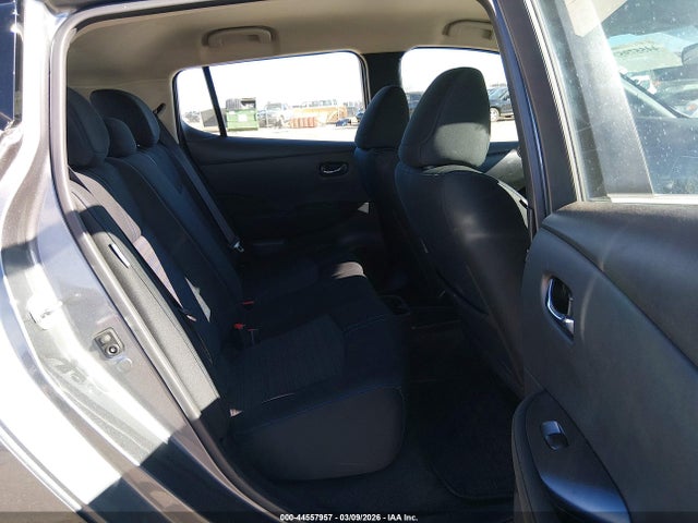Nissan LEAF S 2025 1N4AZ1BV2SC559968 Image 8