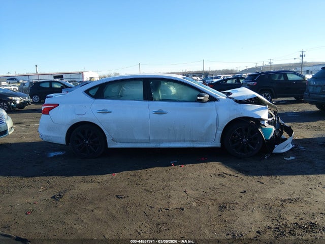 44557971 :رقم المزاد ، 3N1AB7AP5JY231781 vin ، 2018 Nissan Sentra Sr مزاد بيع