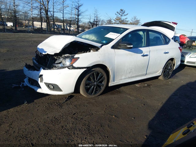 44557971 :رقم المزاد ، 3N1AB7AP5JY231781 vin ، 2018 Nissan Sentra Sr مزاد بيع