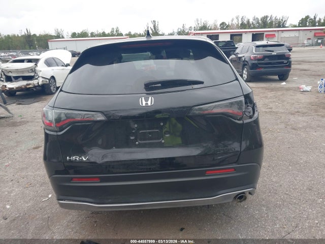 Продажа на аукционе авто 2024 Honda Hr-v 2wd Sport/2wd Sport W/o Bsi, vin: 3CZRZ1H54RM747141, номер лота: 44557999