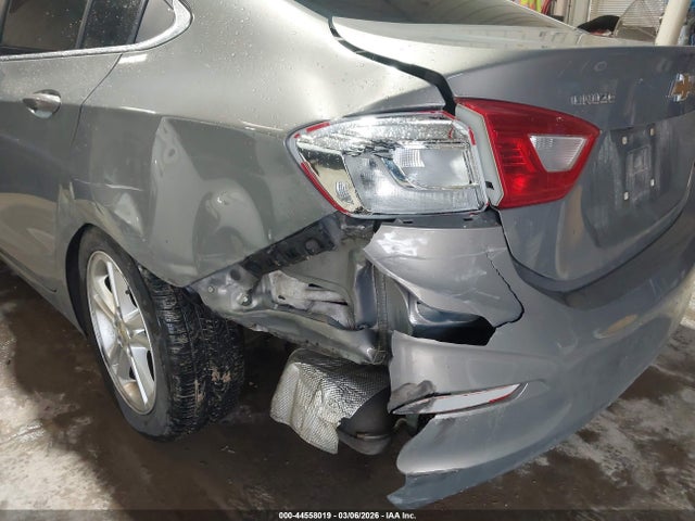 Продажа на аукционе авто 2017 Chevrolet Cruze Lt Auto, vin: 1G1BE5SM3H7205671, номер лота: 44558019