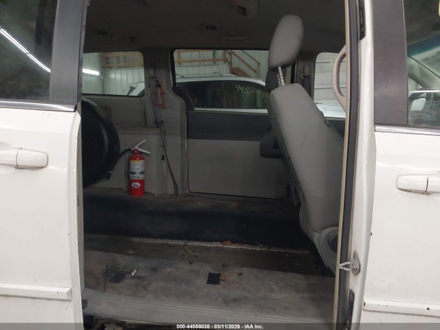 44558038 :رقم المزاد ، 2A8HR44E39R527144 vin ، 2009 Chrysler Town & Country Lx مزاد بيع