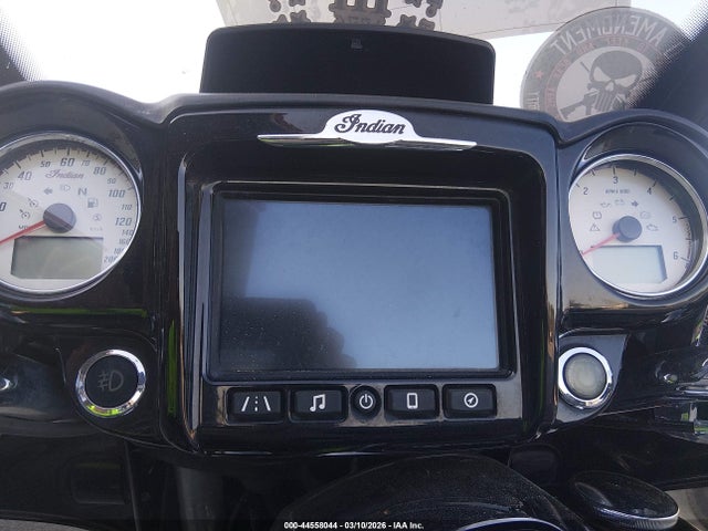 INDIAN MOTORCYCLE CO. Roadmaster 2018 56KTRAAA9J3363598 Image 7