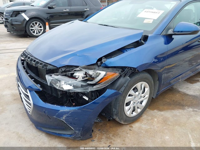 Продаж на аукціоні авто 2017 Hyundai Elantra Se, vin: 5NPD74LF8HH084250, номер лоту: 44558053