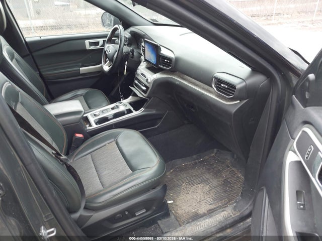 2022 FORD EXPLORER 1FMSK8JH5NGB30954 Photo 4