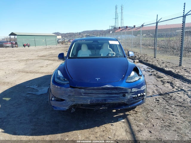 Продаж на аукціоні авто 2023 Tesla Model Y Performance Dual Motor All-wheel Drive, vin: 7SAYGDEFXPF870940, номер лоту: 44558099