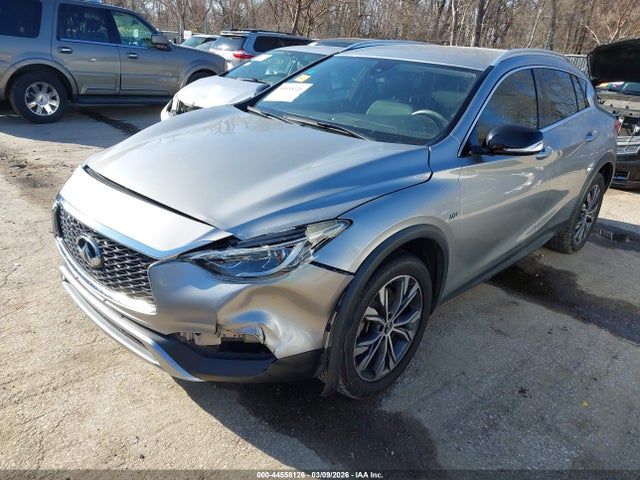 Продаж на аукціоні авто 2017 Infiniti Qx30 Luxury, vin: SJKCH5CR0HA033113, номер лоту: 44558126