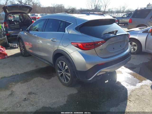 Продаж на аукціоні авто 2017 Infiniti Qx30 Luxury, vin: SJKCH5CR0HA033113, номер лоту: 44558126
