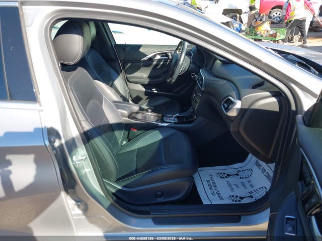 Продаж на аукціоні авто 2017 Infiniti Qx30 Luxury, vin: SJKCH5CR0HA033113, номер лоту: 44558126