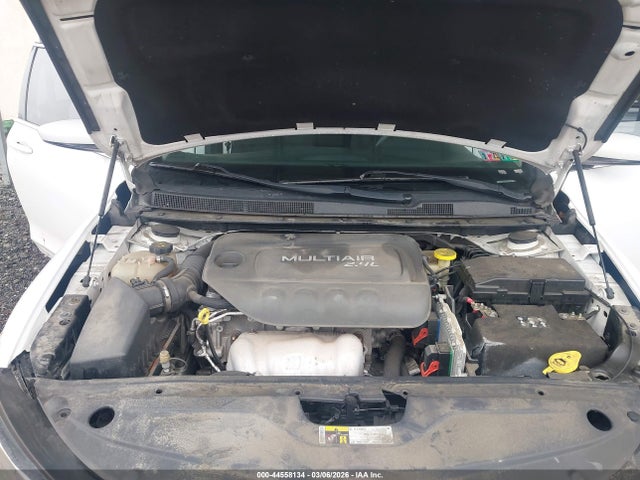 2015 CHRYSLER 200 1C3CCCAB0FN687132 Photo 9