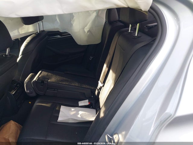 44558144 :رقم المزاد ، WBAJA7C56KWW37618 vin ، 2019 Bmw 530i Xdrive مزاد بيع