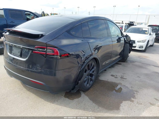 2024 TESLA MODEL X 7SAXCDE53RF443231 Photo 3