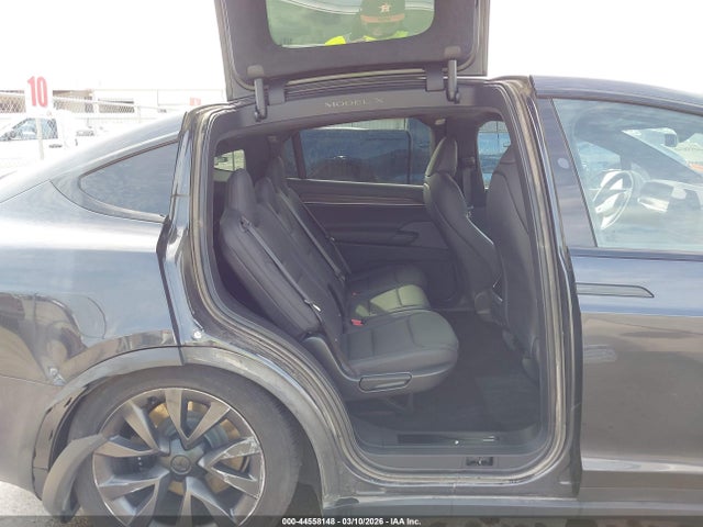 2024 TESLA MODEL X 7SAXCDE53RF443231 Photo 7