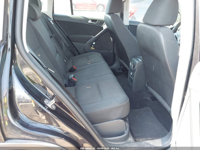 WVGBV7AX2HK054281 Volkswagen Tiguan 2.0t/2.0t S