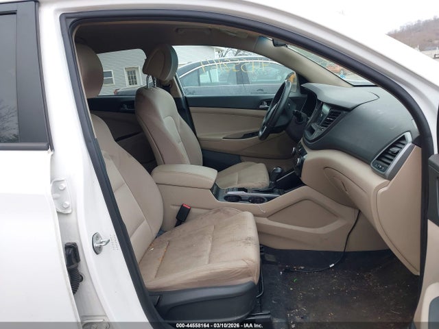 2016 HYUNDAI TUCSON KM8J33A25GU075885 Photo 4