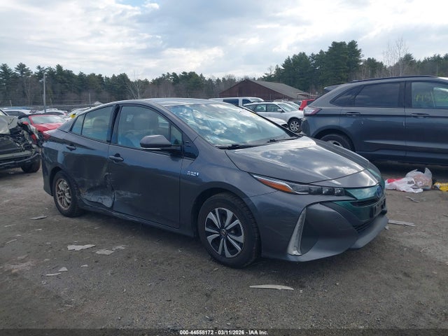 2017 TOYOTA PRIUS PRIME JTDKARFP2H3018136