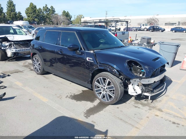 2024 WMWXJ1C04R2V93910 main image