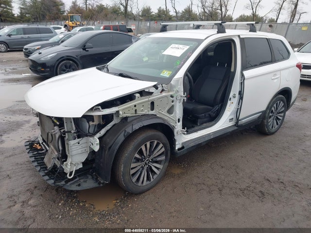 Продажа на аукционе авто 2020 Mitsubishi Outlander Es 2.4, vin: JA4AD2A37LZ045010, номер лота: 44558211