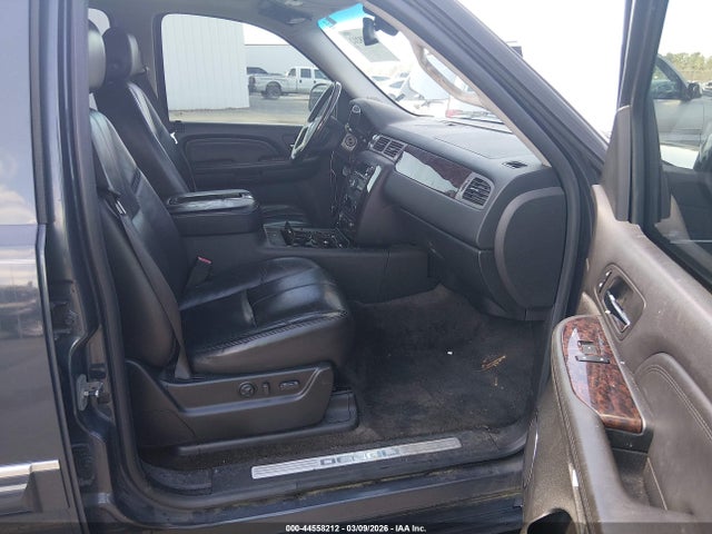 44558212 :رقم المزاد ، 1GKFK63848J211740 vin ، 2008 Gmc Yukon Denali مزاد بيع