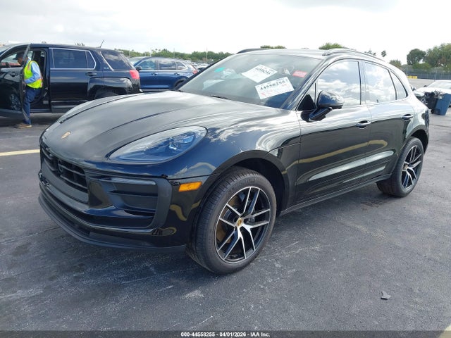 Aukcja sprzedaży 2025 Porsche Macan T, vin: WP1AA2A59SLB06082, numer aukcji: 44558255
