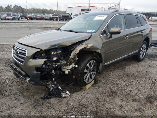 2017 SUBARU OUTBACK 4S4BSATC8H3365708 Photo 1