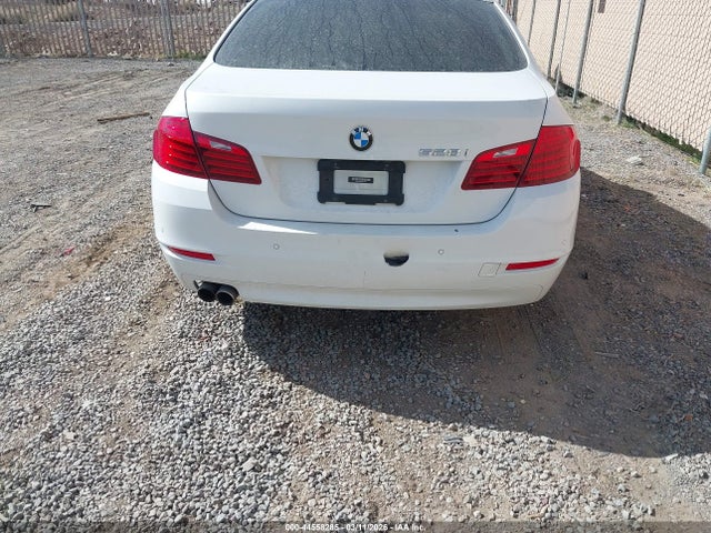 BMW 528I 2015 WBA5A5C56FD517664 Image 16