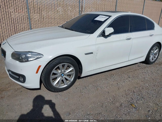 BMW 528I 2015 WBA5A5C56FD517664 Image 2
