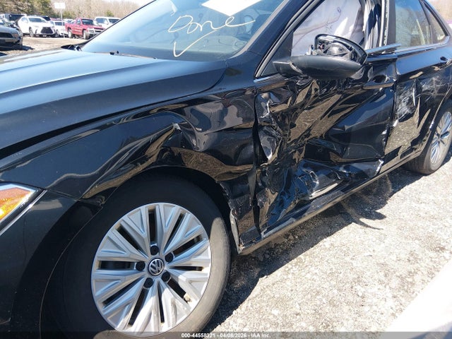 Продажа на аукционе авто 2019 Volkswagen Jetta 1.4t R-line/1.4t S/1.4t Se, vin: 3VWC57BU0KM252030, номер лота: 44558321