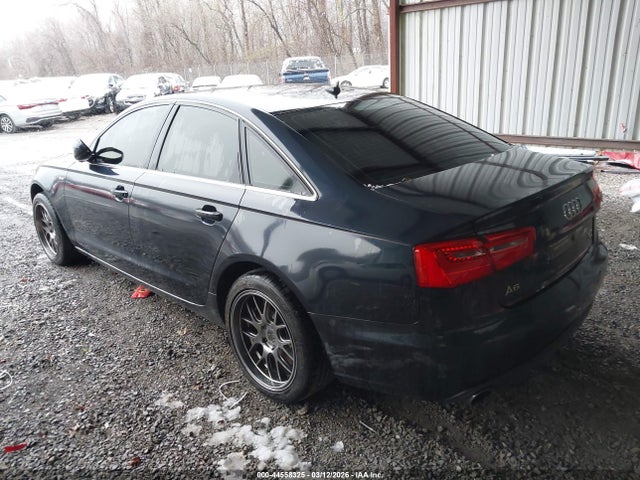 2012 AUDI A6 WAUGGAFC8CN124202 Photo 2