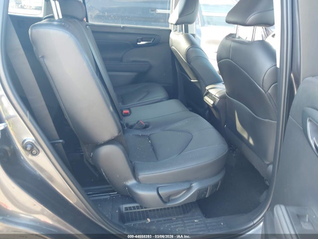 5TDKARAH3RS531542 Toyota Highlander Hybrid Xle