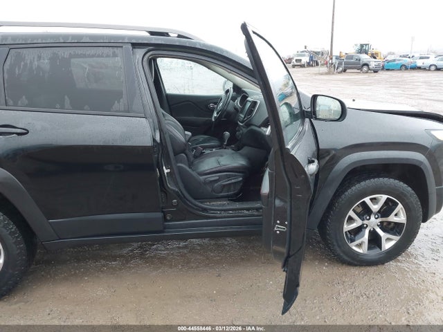 44558446 :رقم المزاد ، 1C4PJMBS8GW361209 vin ، 2016 Jeep Cherokee Trailhawk مزاد بيع