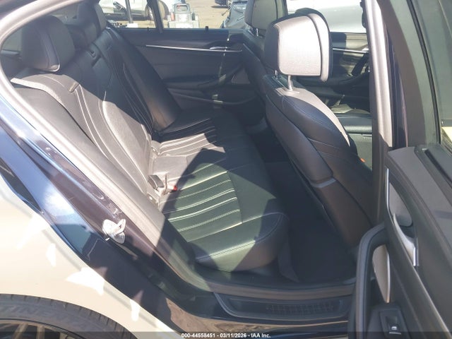 2021 BMW M550I WBA13BK03MCH17551 Photo 7