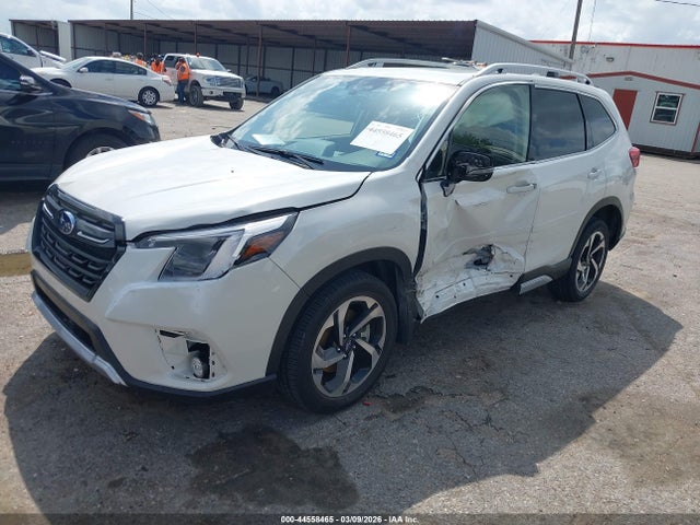2022 Subaru Forester Touring მანქანა იყიდება აუქციონზე, vin: JF2SKARC2NH511838, აუქციონის ნომერი: 44558465