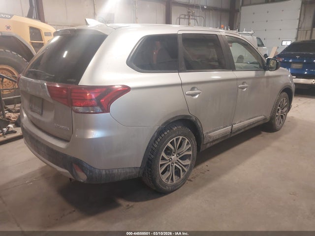 2018 MITSUBISHI OUTLANDER JA4AZ3A36JJ005505 Photo 3