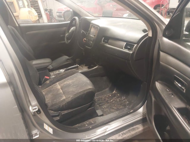 2018 MITSUBISHI OUTLANDER JA4AZ3A36JJ005505 Photo 4