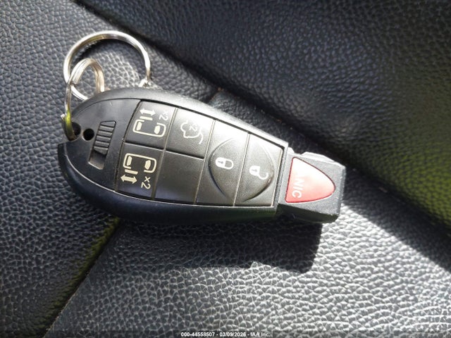 2015 CHRYSLER TOWN & COUNTRY 2C4RC1BG0FR595140 Photo 10