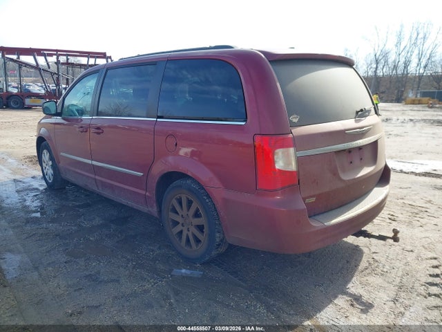 2015 CHRYSLER TOWN & COUNTRY 2C4RC1BG0FR595140 Photo 2
